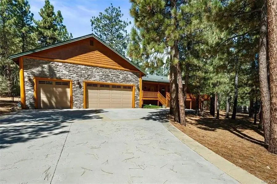 613 Cedar Glen Drive, Big Bear City, CA 92314 - #2