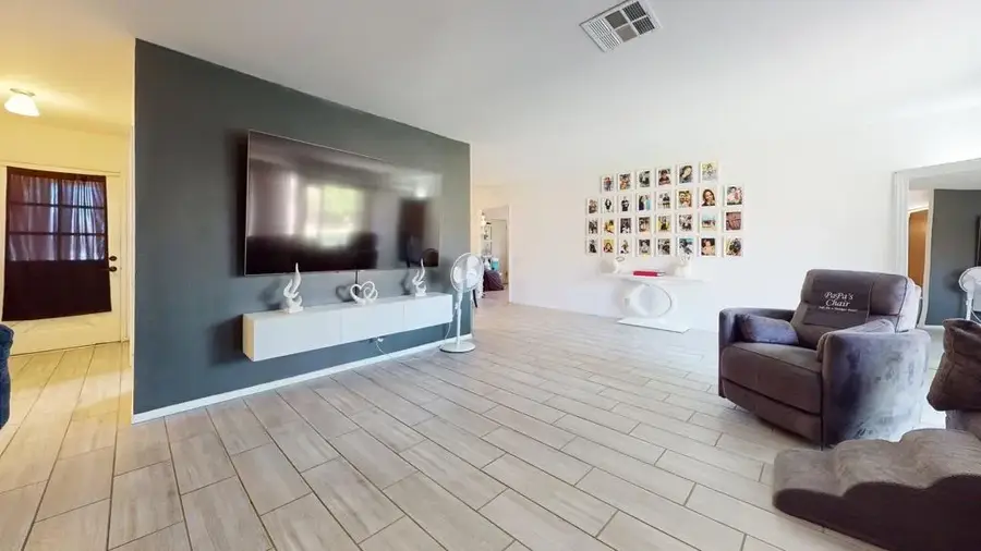 27305 Hombria Drive, Cathedral City, CA 92234 - #3