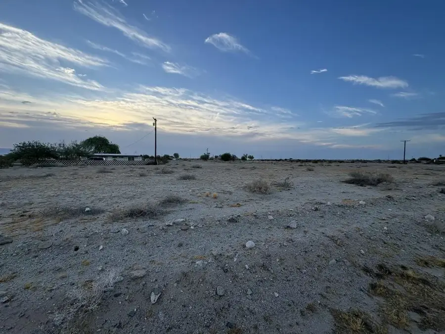 2350 Sea Port, Thermal, CA 92274 - #2
