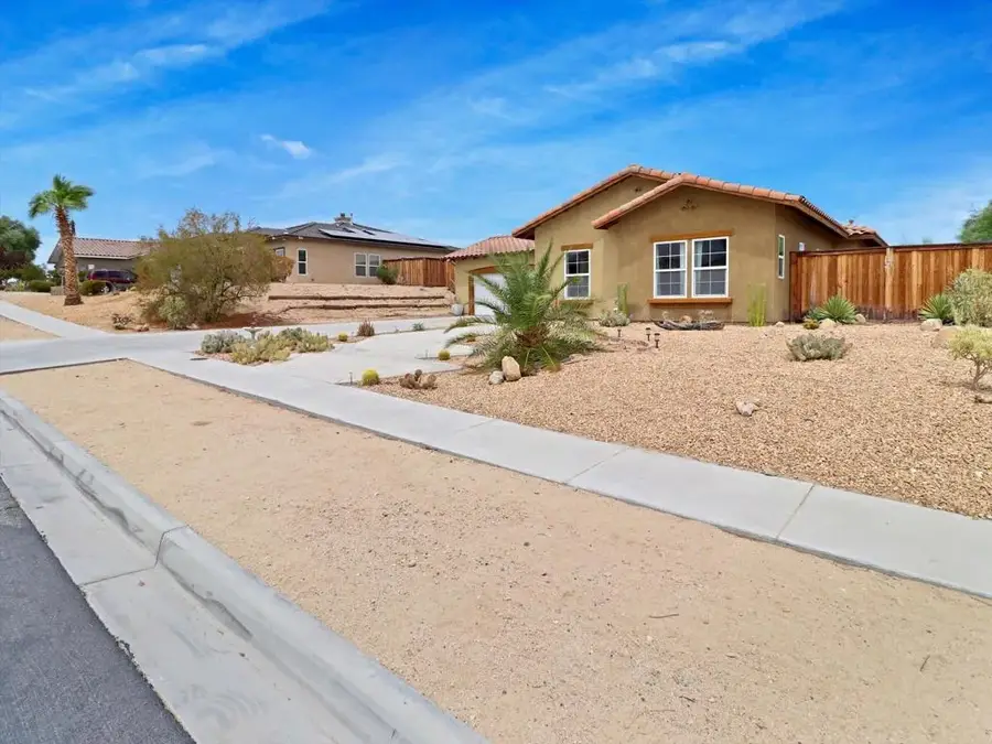 74106 Manana Drive, Twentynine Palms, CA 92277 - #3