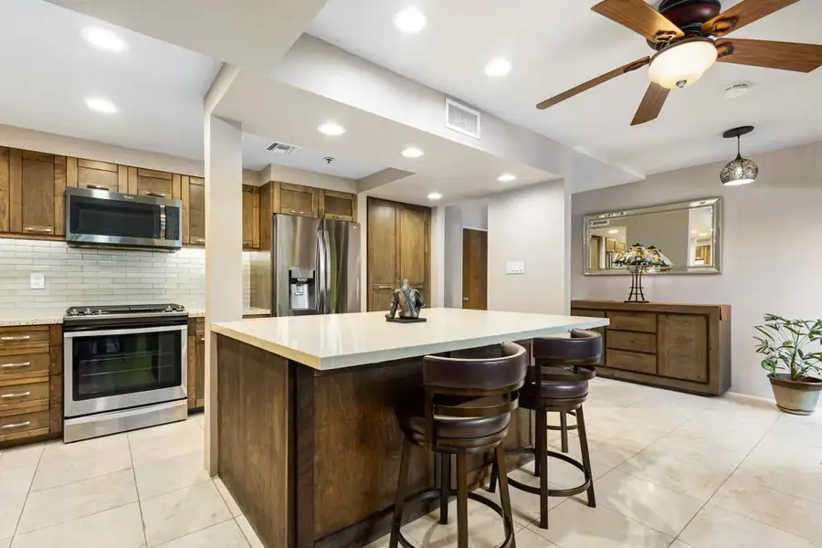 434 Village Square East, Palm Springs, CA 92262 - #3