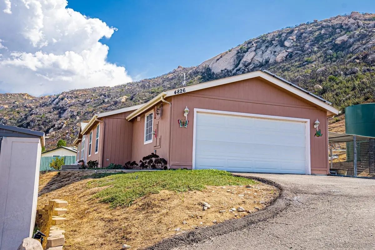 4826 Hidden Glen Dr, Alpine, CA 91901 - Image #1