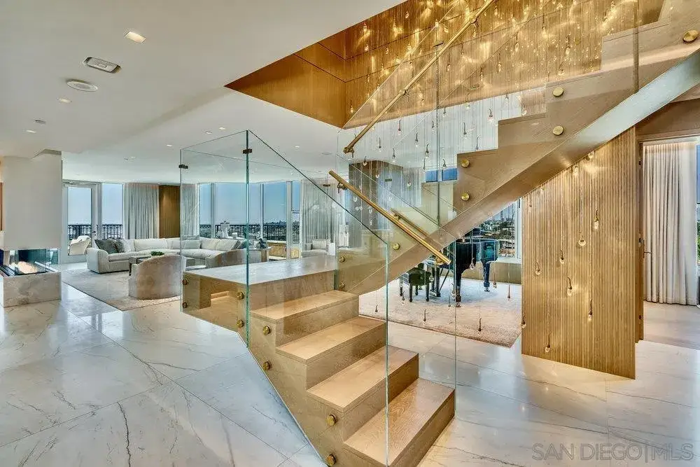 2500 6th Ave #Penthouse 4, San Diego, CA 92103 - #1