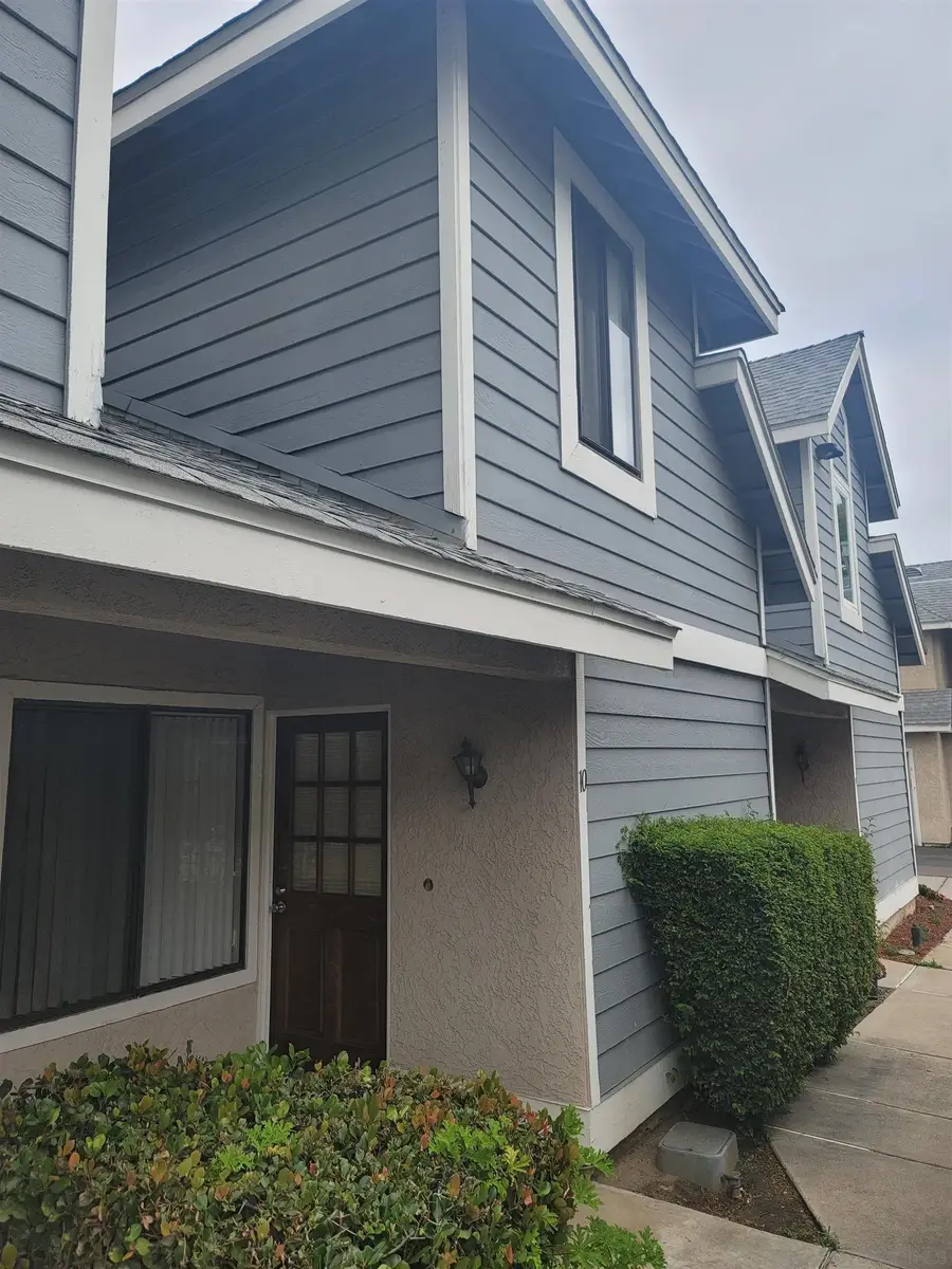 13230 Johannesberg Way #10, Poway, CA 92064 - Image #2