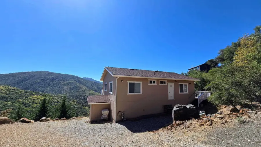 8048 High Hill Rd, Julian, CA 92036 - Image #3