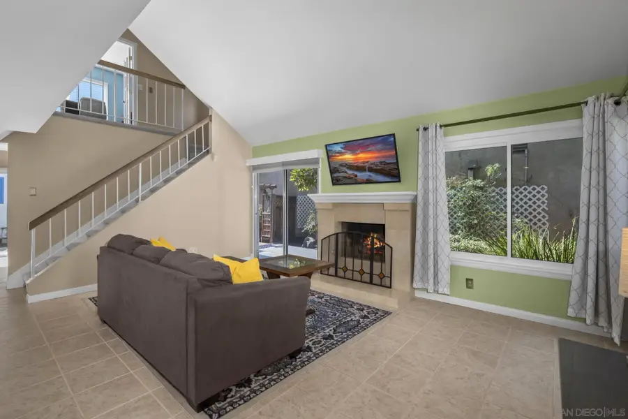 10748 Escobar Dr, San Diego, CA 92124 - Image #3