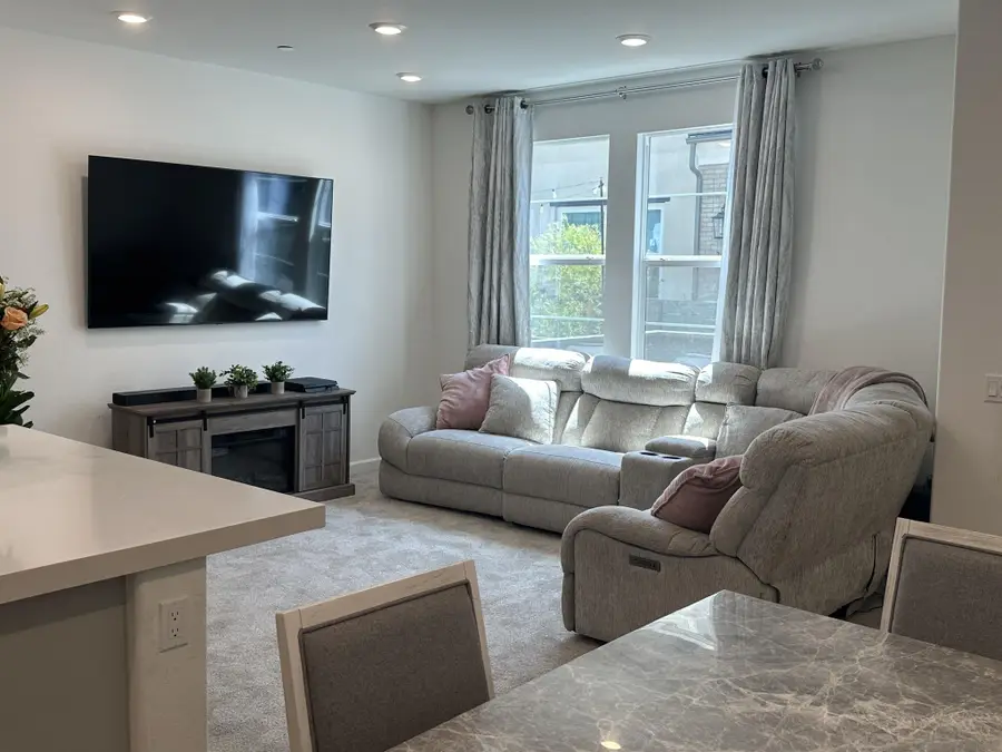 1209 Sunrise Vw #103, San Marcos, CA 92078 - Image #2