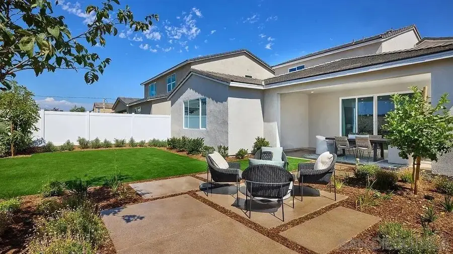 5538 Dora Way, Oceanside, CA 92057 - Image #2