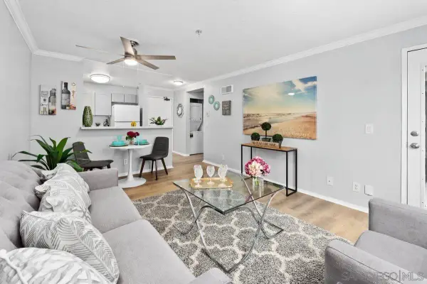 8889 Caminito Plaza Centro #7326, San Diego, CA 92122