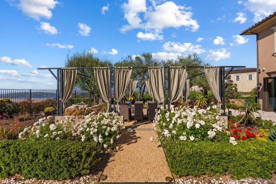 18264 Avenida Manantial, Rancho Santa Fe, CA 92067 - Image #2