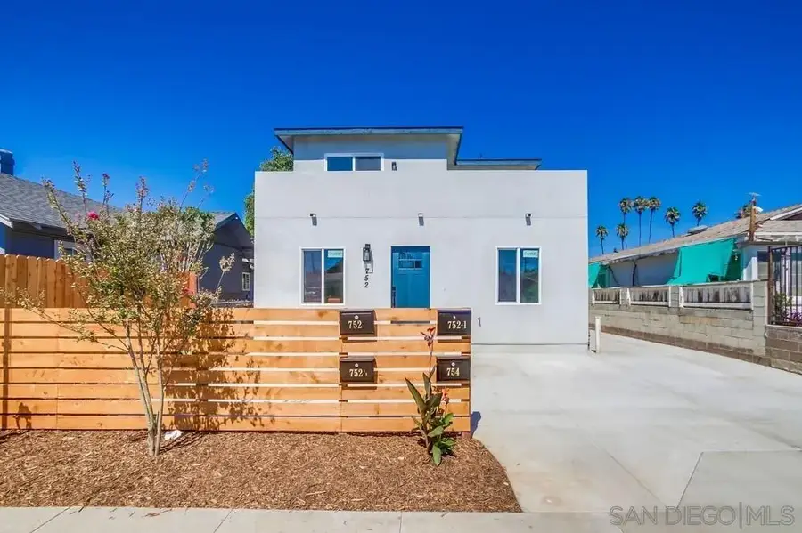 752 W 9th Avenue, Escondido, CA 92025 - Image #2