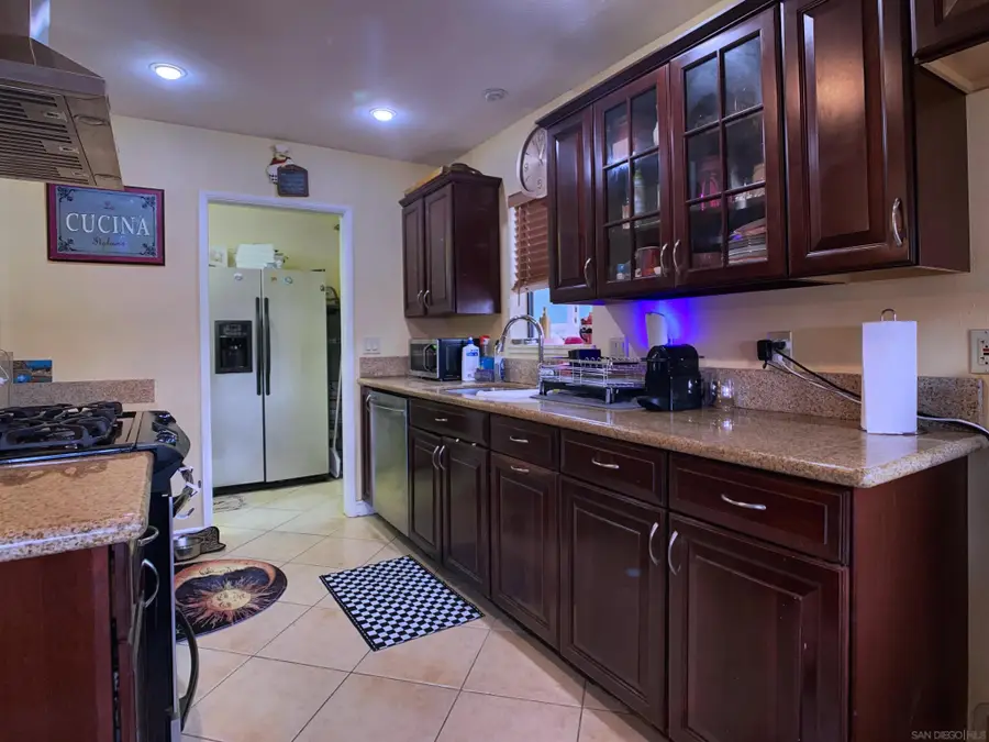 7330 Colony Rd., La Mesa, CA 91942 - Image #3