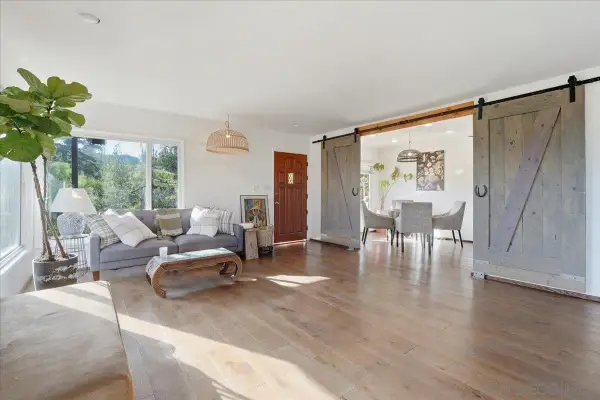 4511 Taft Avenue, La Mesa, CA 91941