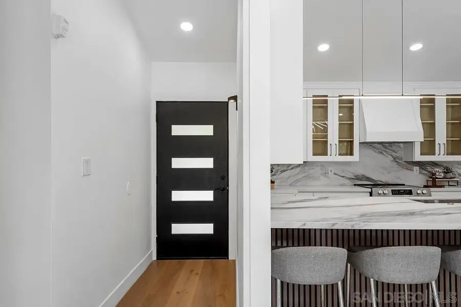 3413 Rollsreach Dr, San Diego, CA 92111 - Image #3