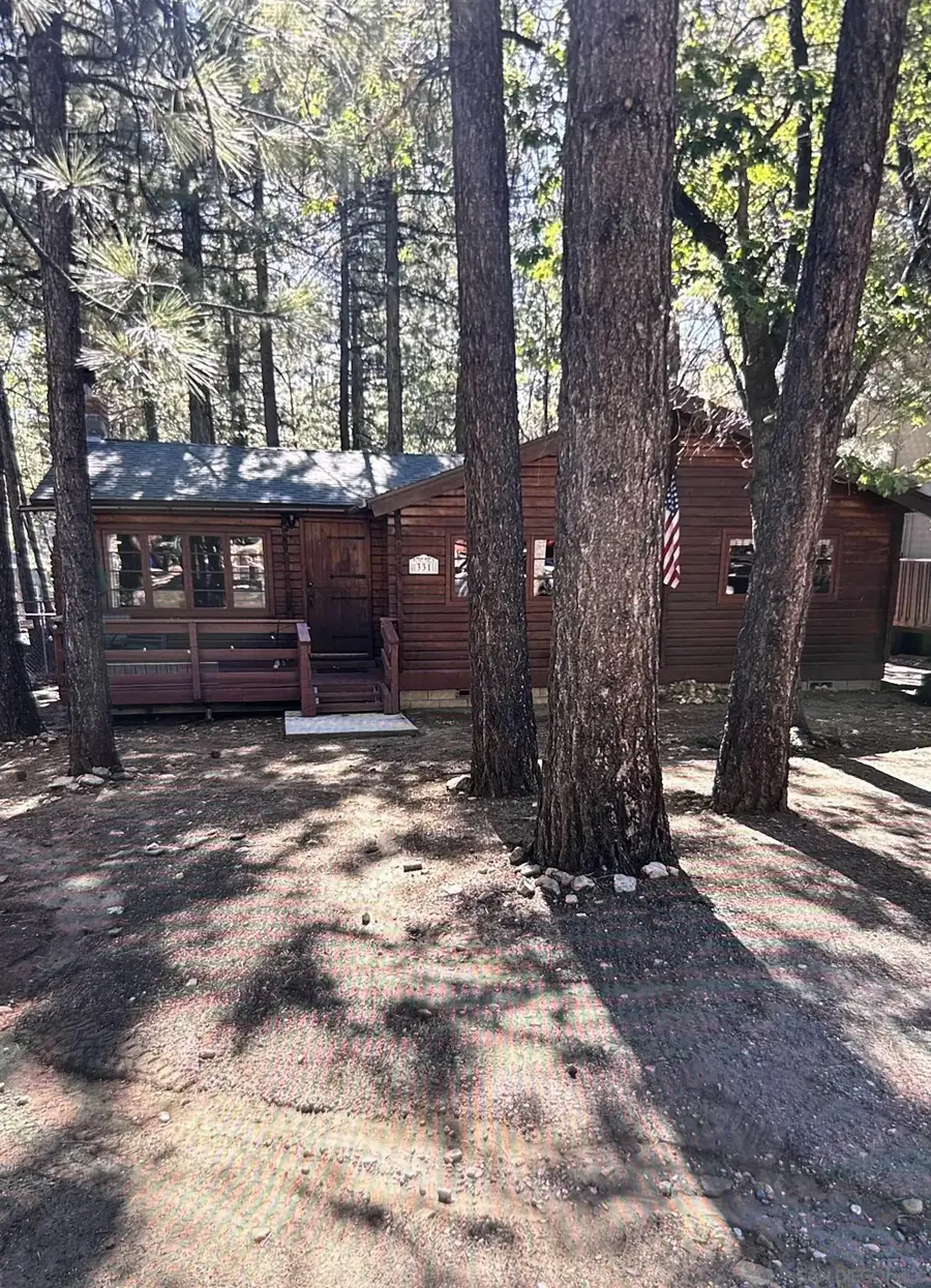 331 Maple Lane, Sugarloaf, CA 92386 - Image #3