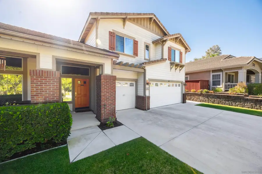 273 Oak Valley Ln, Escondido, CA 92027 - Image #3