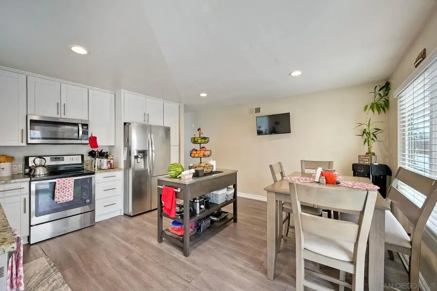 1322 Carnell Ct, San Diego, CA 92154 - Image #3