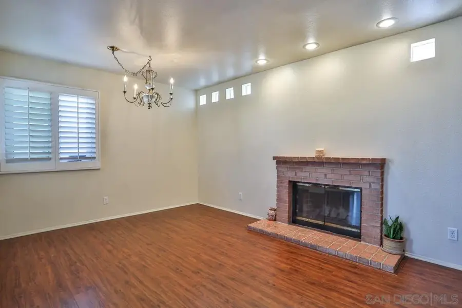 327 61st Street, San Diego, CA 92114 - Image #2
