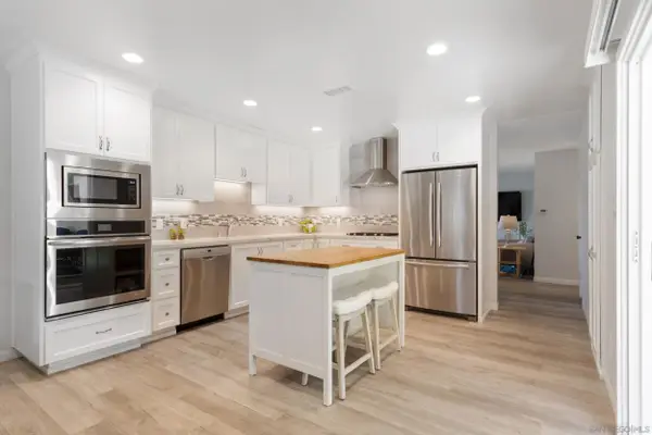 2743 Jaynia Pl, Lemon Grove, CA 91945