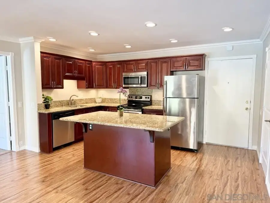 1775 Diamond St #220, San Diego, CA 92109 - Image #2