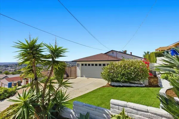 1214 Maria Ave, Spring Valley, CA 91977