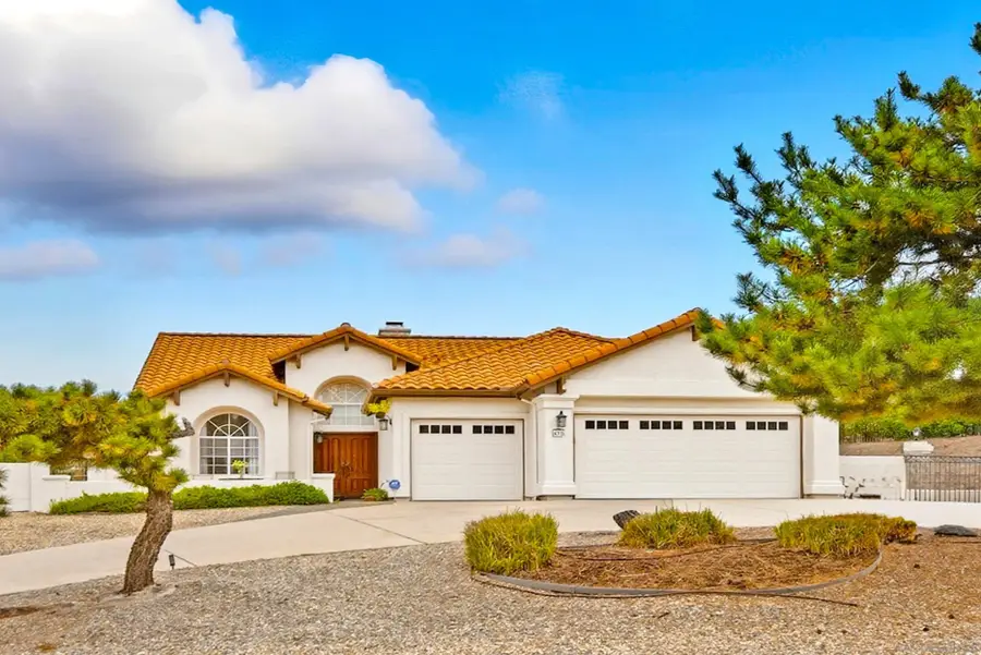 470 Chestnut Roan Dr, Alpine, CA 91901 - Image #2