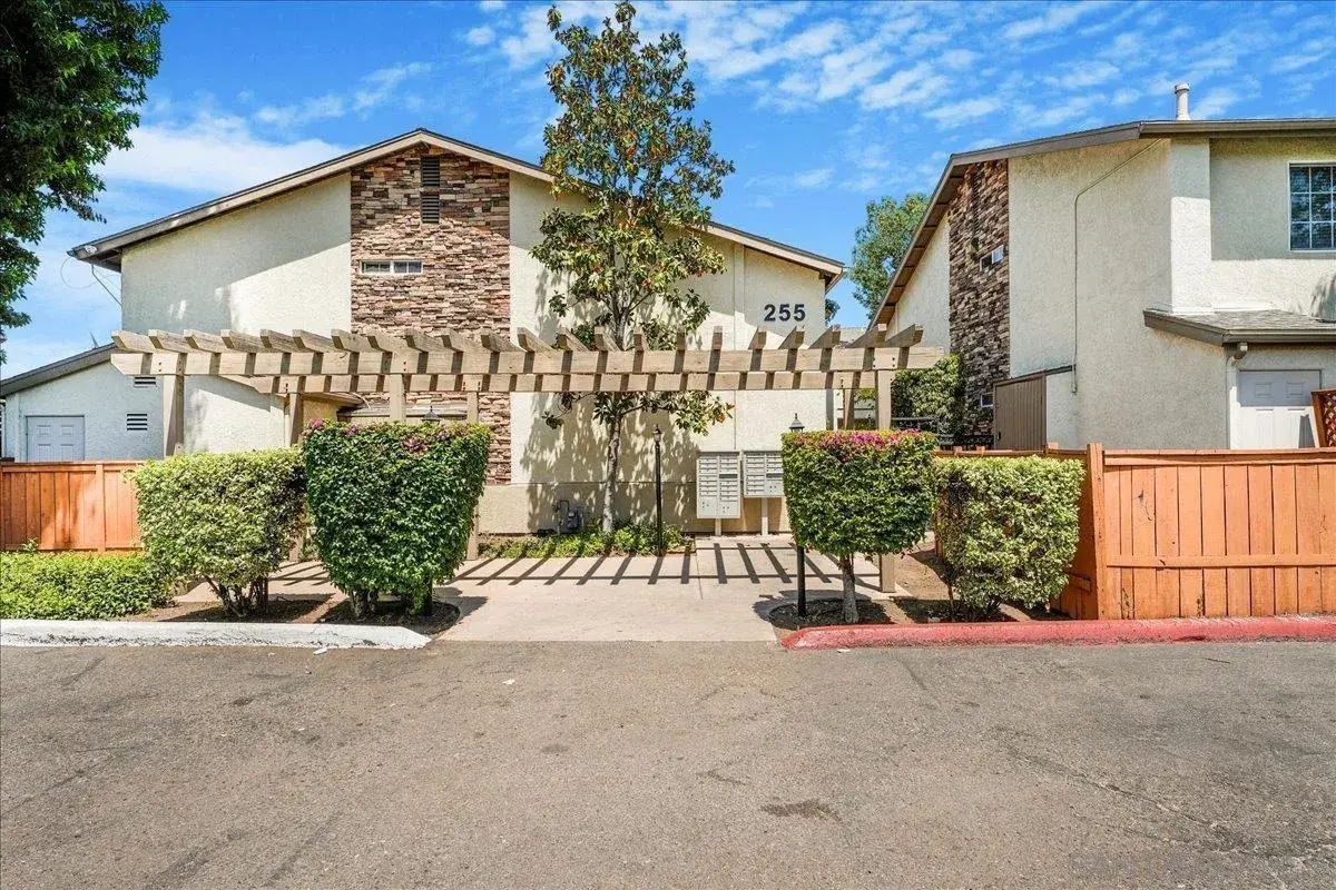 255 S 2nd St #7, El Cajon, CA 92019 - Image #1
