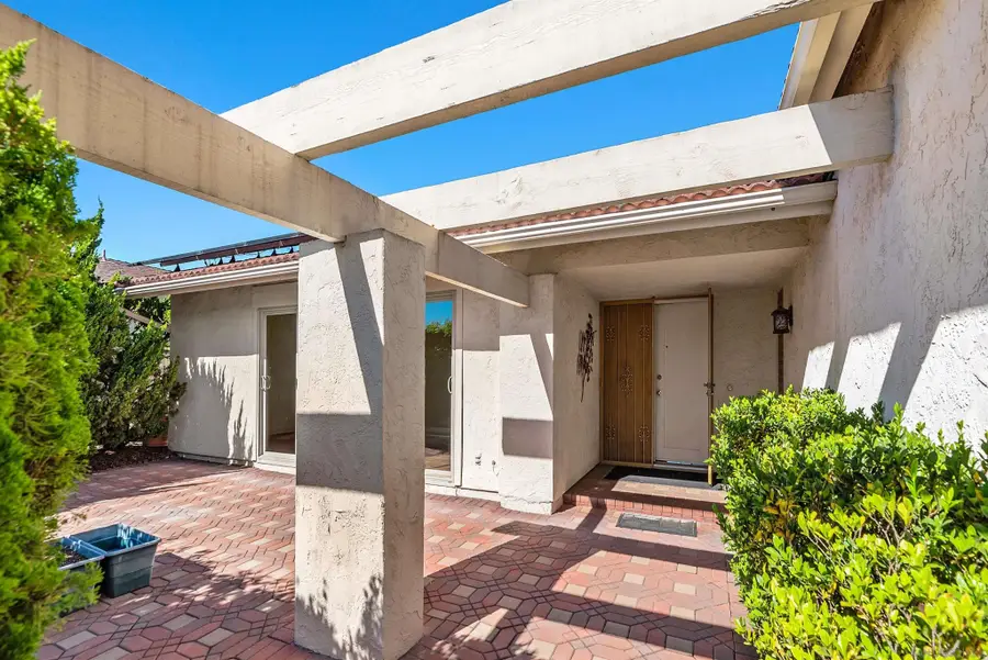 12640 Mantilla Rd, San Diego, CA 92128 - Image #3