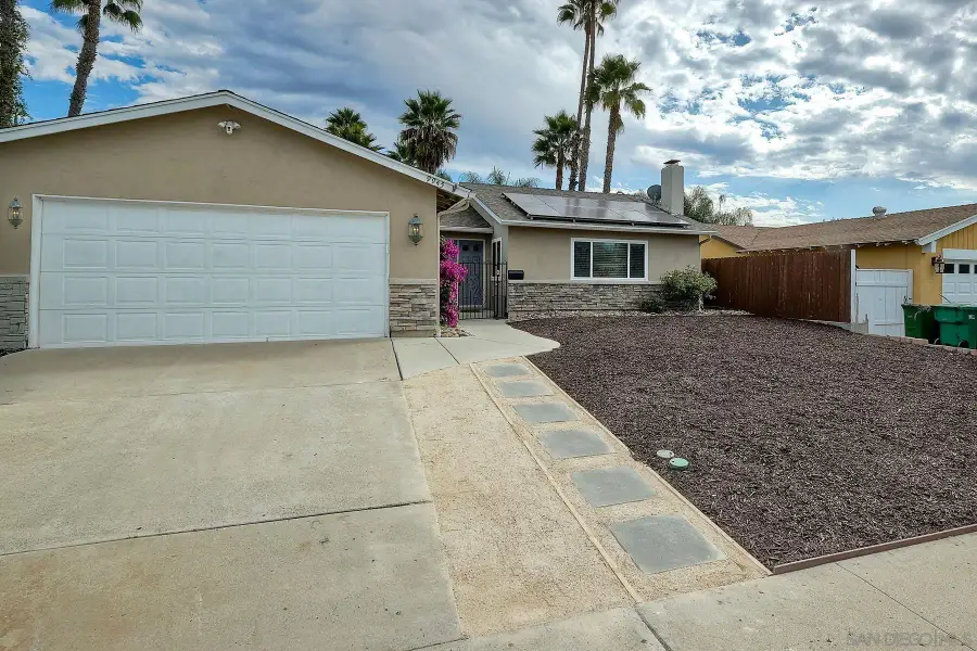 9945 Via Rita East, Santee, CA 92071 - Image #2