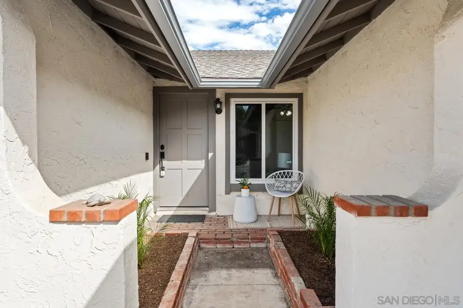 7104 Ruane St, San Diego, CA 92119 - Image #3