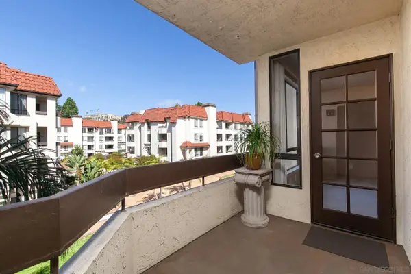 5865 Friars Rd #3306, San Diego, CA 92110