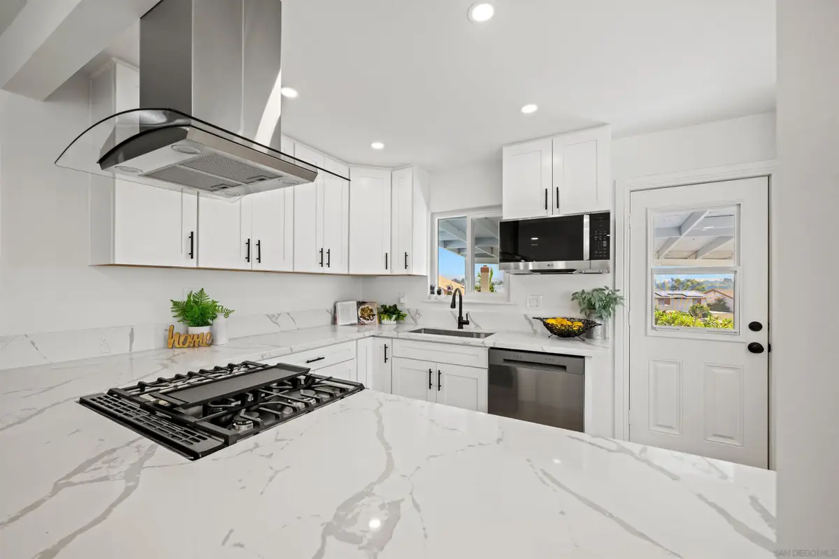 2951 Manos Drive, San Diego, CA 92139 - Image #1