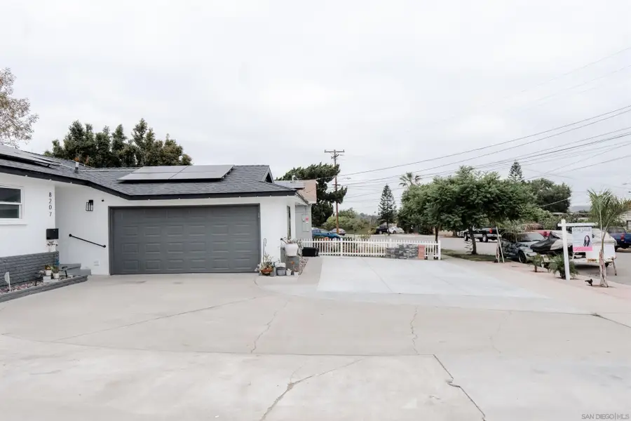 8207 Dorchester St, Spring Valley, CA 91977 - Image #2