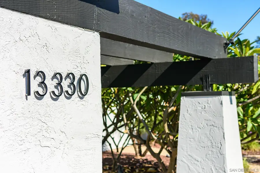 13330 Canyon Back Ln, Poway, CA 92064 - Image #2