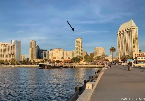 700 W Harbor Dr #806, San Diego, CA 92101