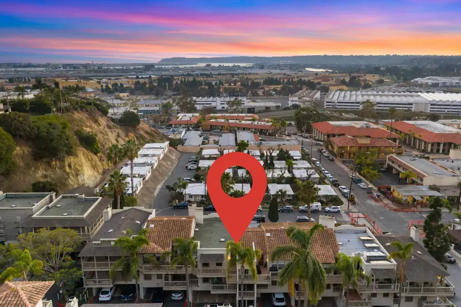 3961 Hortensia St #H4, San Diego, CA 92110 - Image #2