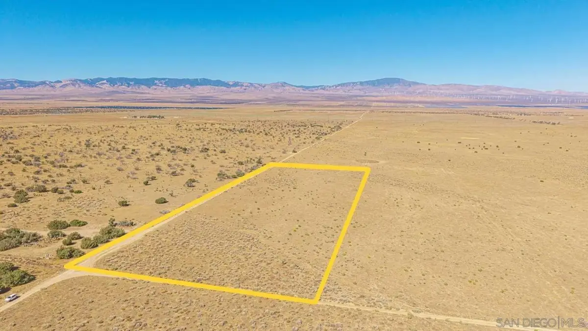 0 200th St W #2, Lancaster, CA 93536 - Image #1