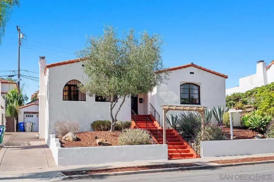 2438 33rd Street, San Diego, CA 92104 - Image #2