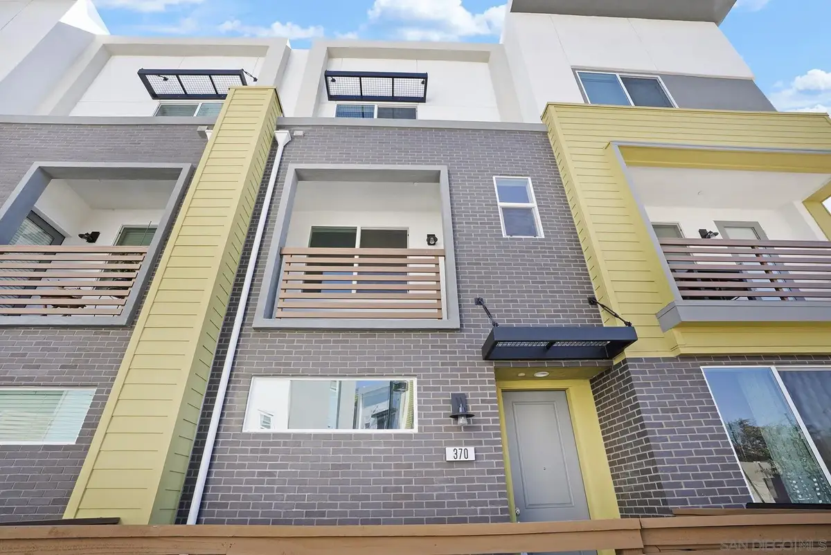 370 Gateway Dr, El Cajon, CA 92020 - Image #1