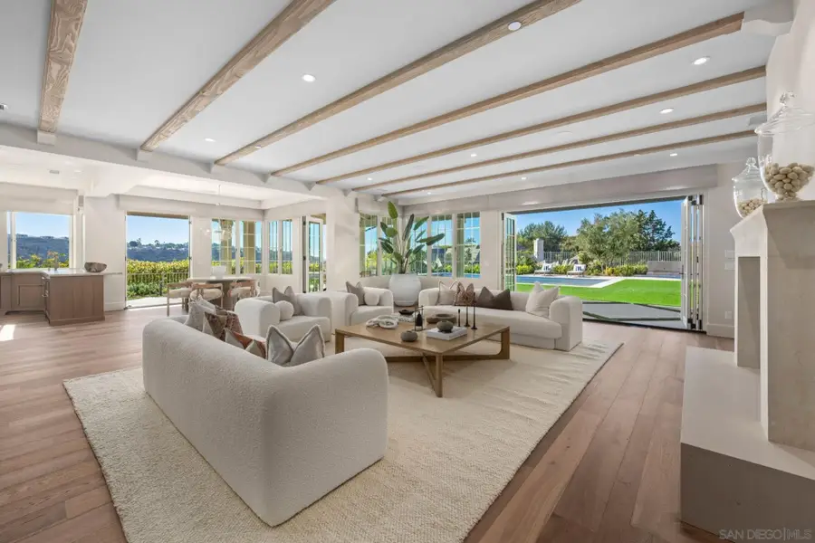 14488 Strawberry Rd, Rancho Santa Fe, CA 92067 - Image #2