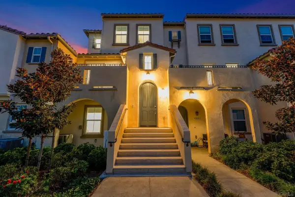 4382 Pacifica Way #4, Oceanside, CA 92056