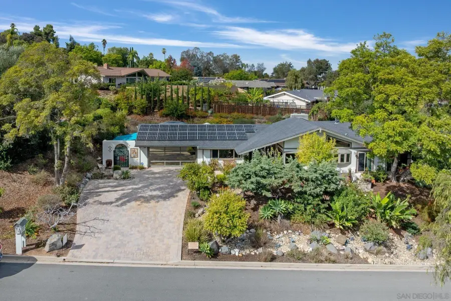 302 Horizon Hills Dr, El Cajon, CA 92020 - Image #2