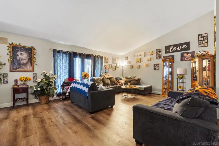 1297 Atterberry Ln, Fortuna, CA 95540 - Image #2