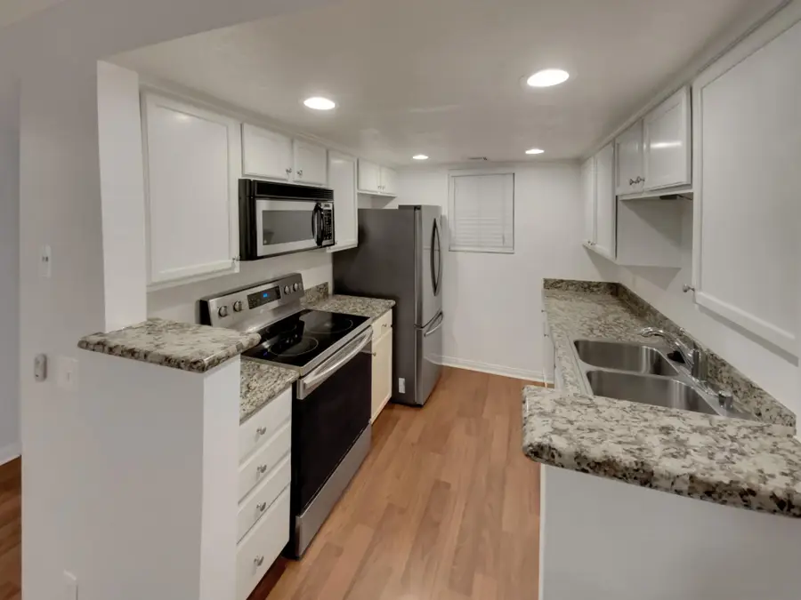 12059 Alta Carmel Ct #168, San Diego, CA 92128 - Image #2