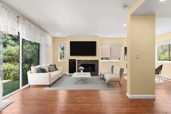 7969 Caminito Dia #Unit 3, San Diego, CA 92122