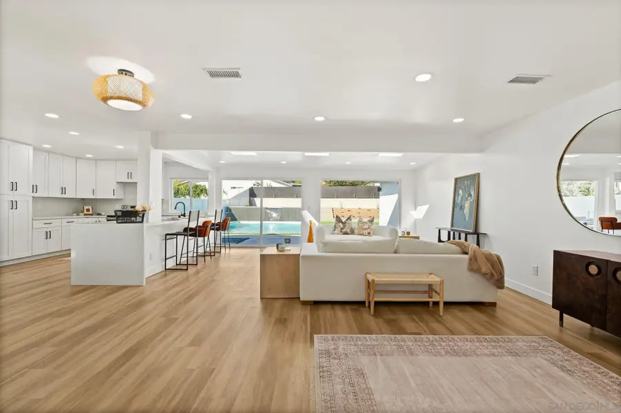 1110 Sea Village Dr, Cardiff By The Sea, CA 92007 - Image #2