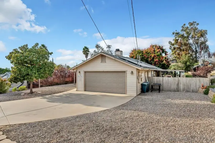 392 D St, Ramona, CA 92065 - Image #3