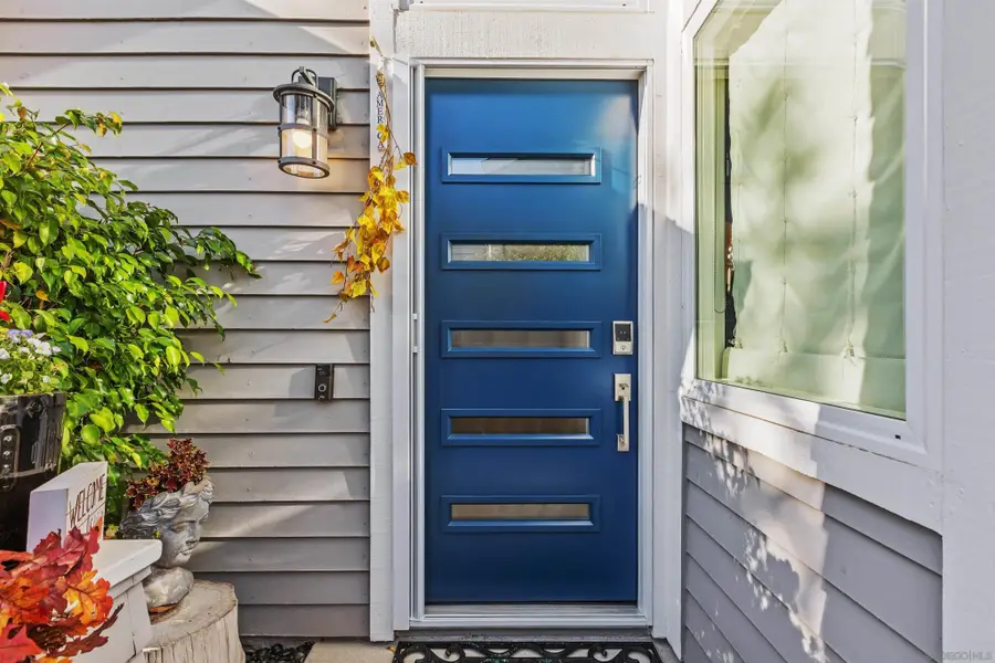 7030 Lantana Ter, Carlsbad, CA 92011 - Image #3