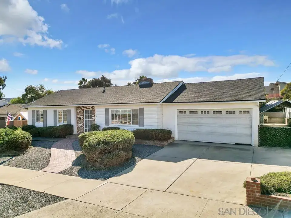 9326 Oakbourne Rd, Santee, CA 92071 - Image #1