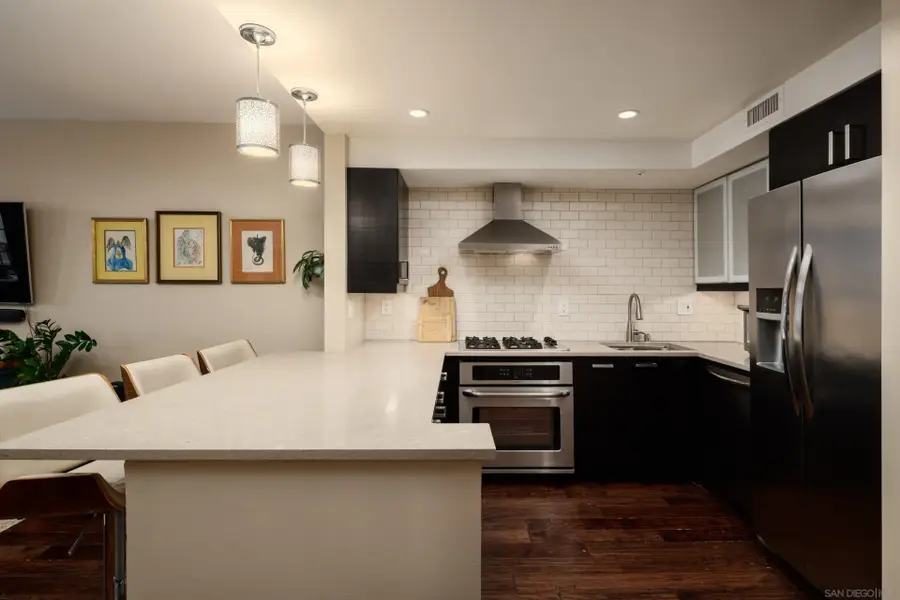 500 W Harbor Dr #915, San Diego, CA 92101 - Image #3